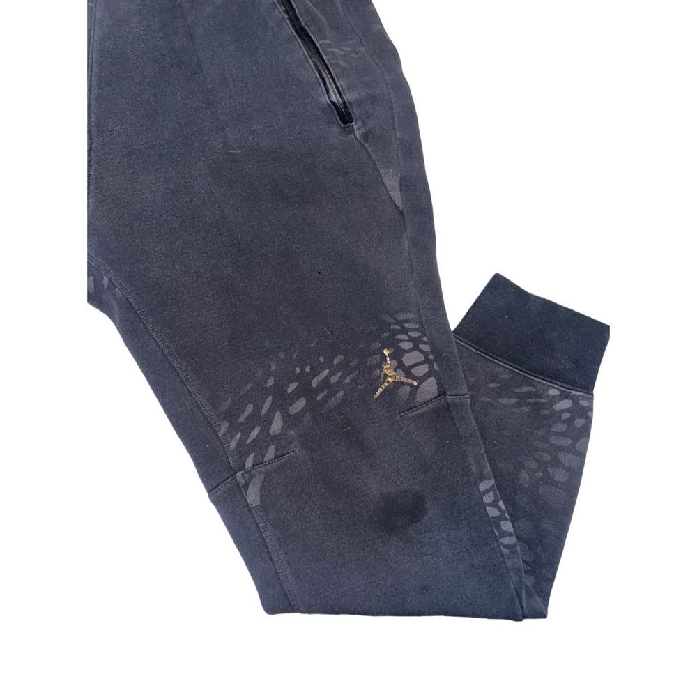 Air Jordan joggers